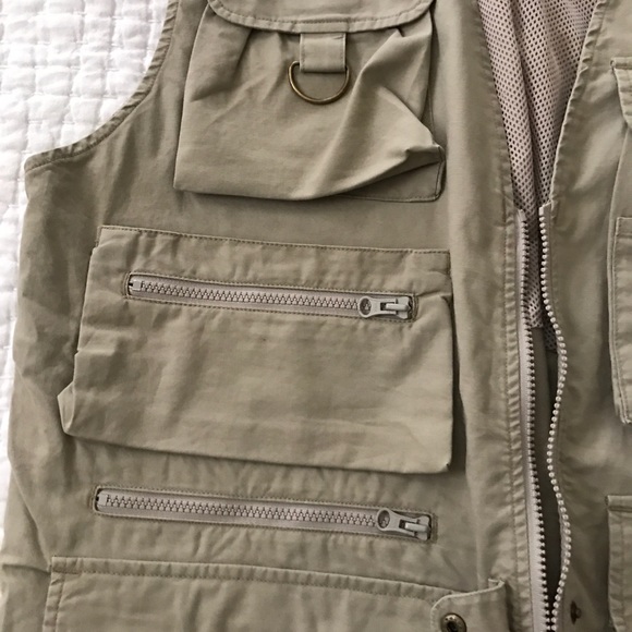 Men's Fishing Vest by Woolrich - Picture 4 of 6